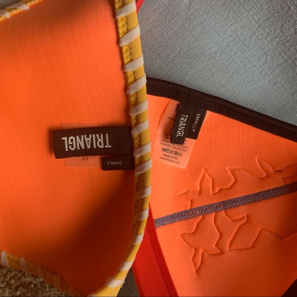 Triangl Bikini - Picture 3 of 10